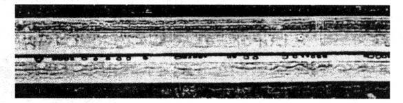 Figure 3-90 Bubbles forming on the weld